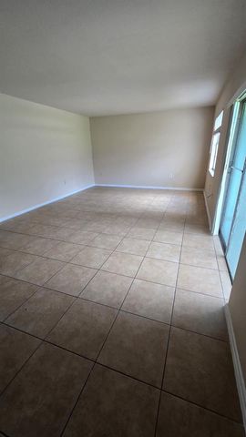 2555 N ALAFAYA TRAIL 105, Orlando, FL 32826
