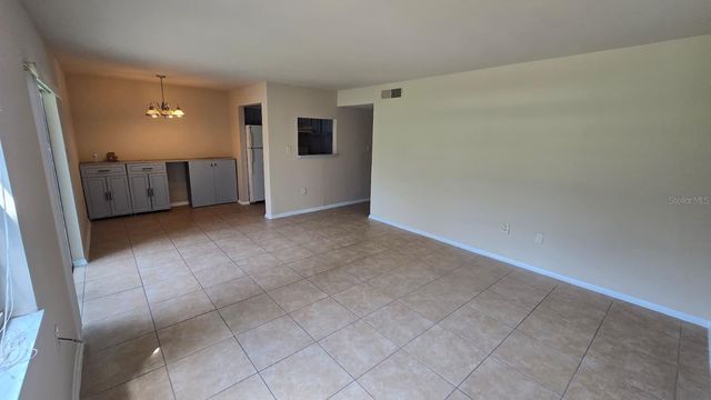 2555 N ALAFAYA TRAIL 105, Orlando, FL 32826