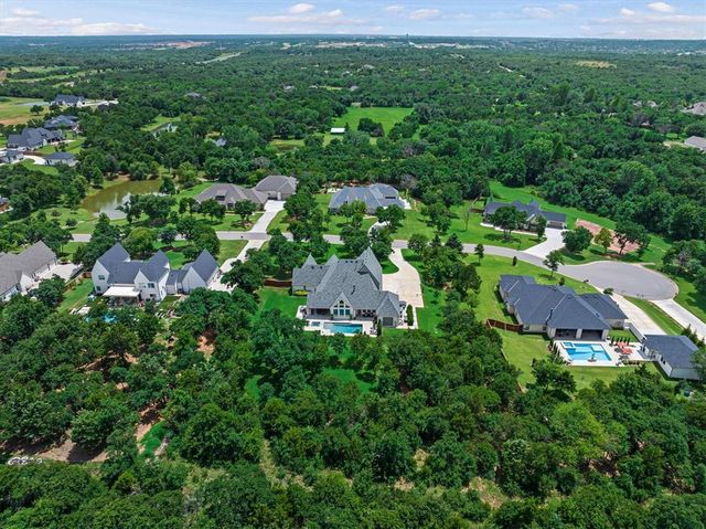 4509 Moulin Road, Edmond, OK 73034