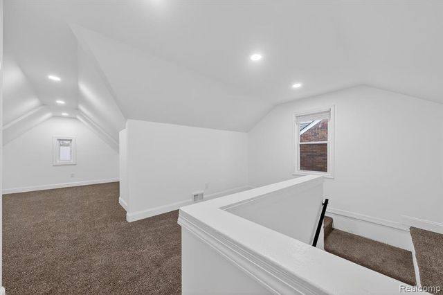 16873 Mansfield Street, Detroit, MI 48235