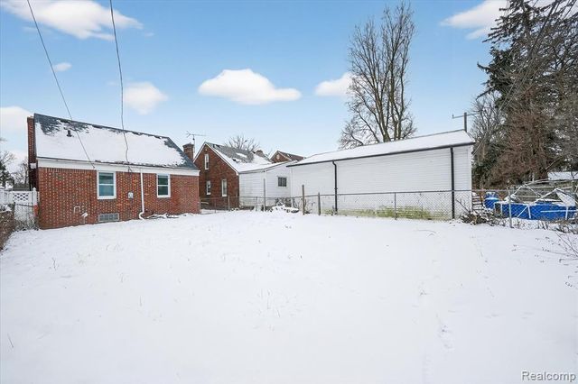 16873 Mansfield Street, Detroit, MI 48235