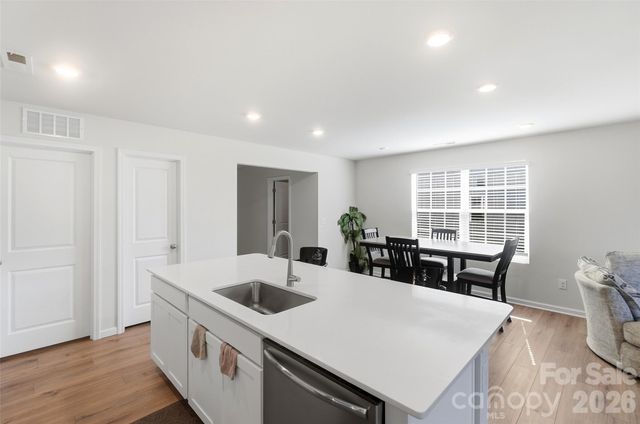 146 Brentwood Drive, Statesville, NC 28625
