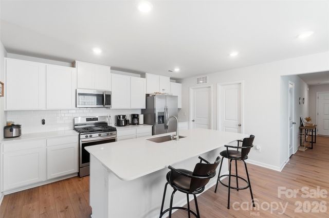 146 Brentwood Drive, Statesville, NC 28625