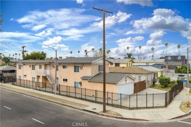 400 W 109th, Los Angeles, CA 90061