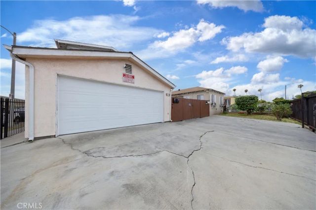 400 W 109th, Los Angeles, CA 90061
