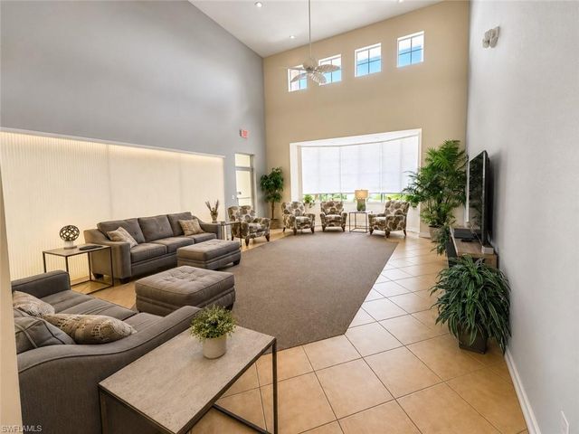 6490 Aragon WAY 303, Fort Myers, FL 33966