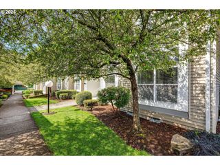 4614 W POWELL Blvd W-161, Gresham, OR 97030