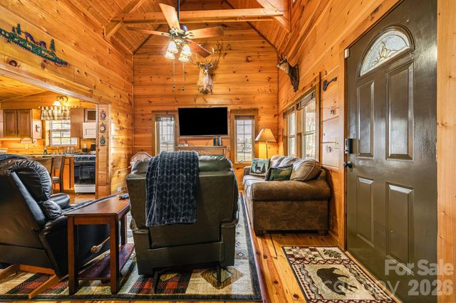 233 Rocky Top Road, Maggie Valley, NC 28751