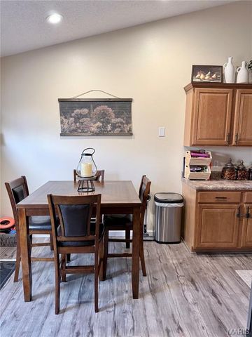 14345 County Road 7240, Rolla, MO 65401