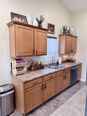 14345 County Road 7240, Rolla, MO 65401