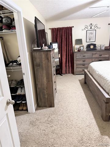 14345 County Road 7240, Rolla, MO 65401