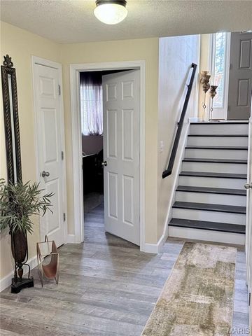 14345 County Road 7240, Rolla, MO 65401