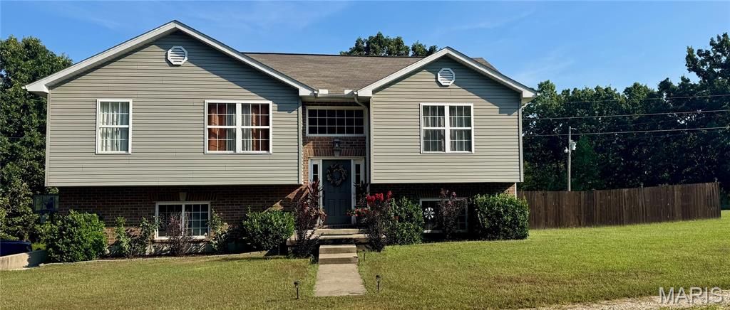 14345 County Road 7240, Rolla, MO 65401