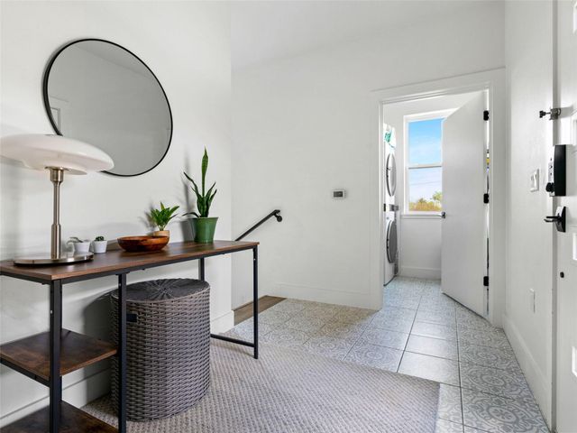 4400 Mount Vernon DR B, Austin, TX 78745