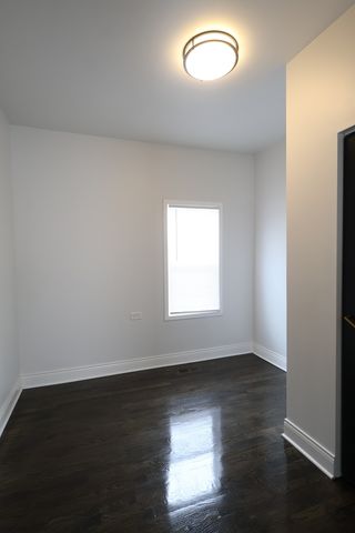 15239 Vincennes Road, Phoenix, IL 60426