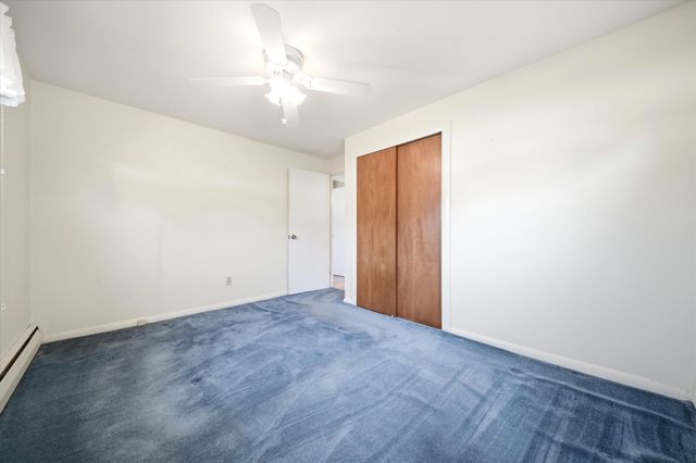 33 Ross Street, Nashua, NH 03060
