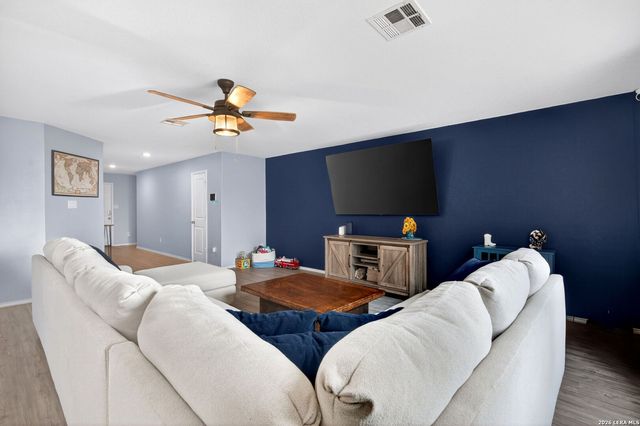 10111 GAP CRK, San Antonio, TX 78254