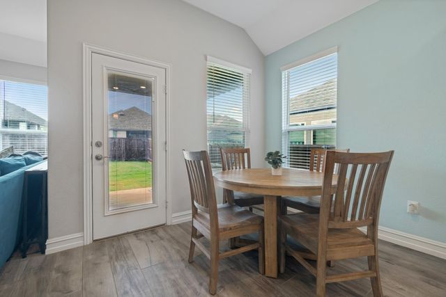 9613 Trailway Drive, Oak Point, TX 75068