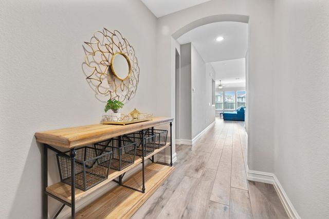 9613 Trailway Drive, Oak Point, TX 75068