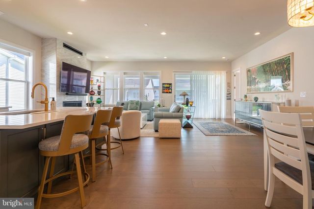 203 GERRY WAY, Ambler, PA 19002