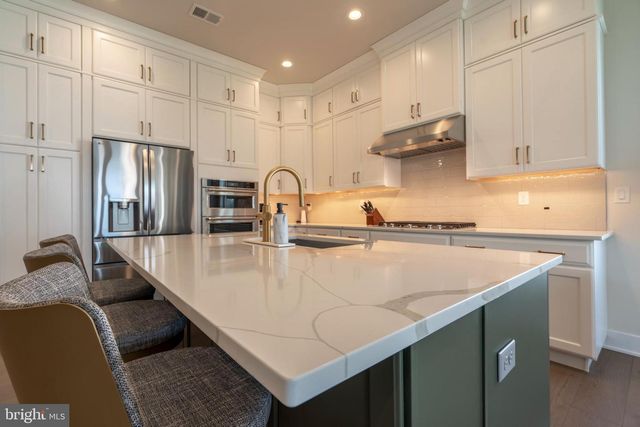 203 GERRY WAY, Ambler, PA 19002