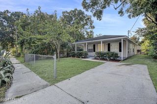 1438 STATE Street W, Jacksonville, FL 32209