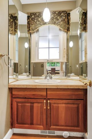 28307 143rd Avenue SE, Kent, WA 98042