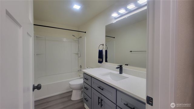 14917 20th Avenue E, Tacoma, WA 98445