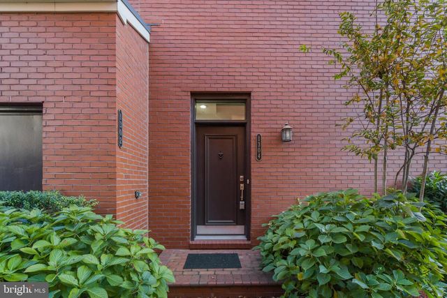 1304 MAIN LINE BLVD, Alexandria, VA 22301