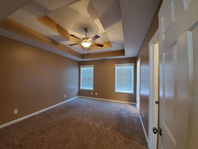 1256 Morstead Dr, Clarksville, TN 37042