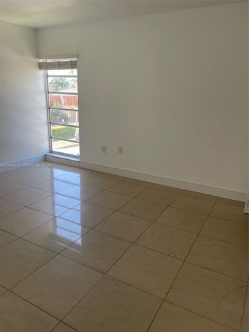 3615 NE 167th St 301, North Miami Beach, FL 33160