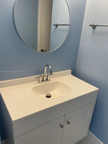 3615 NE 167th St 301, North Miami Beach, FL 33160