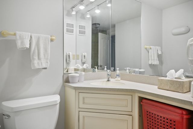 180 Beacon Street 14FG, Boston, MA 02116