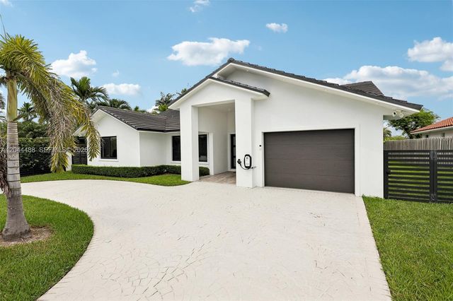 6816 SW 89th Ct, Miami, FL 33173