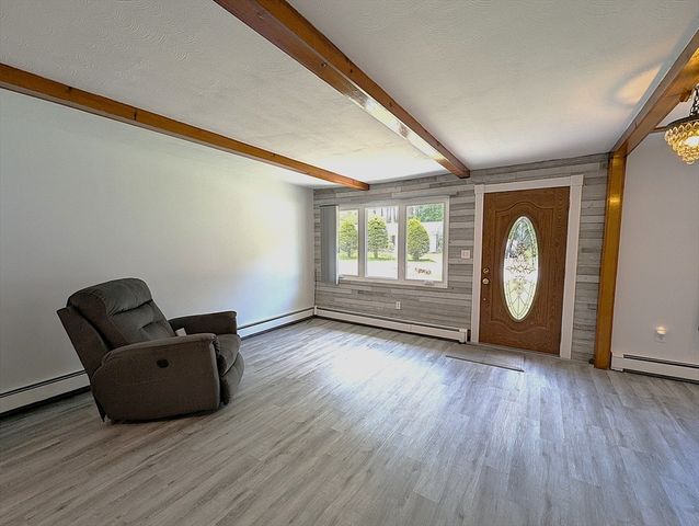 22 Newton Ave, Tewksbury, MA 01876