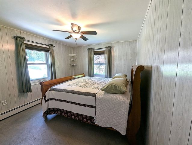 22 Newton Ave, Tewksbury, MA 01876