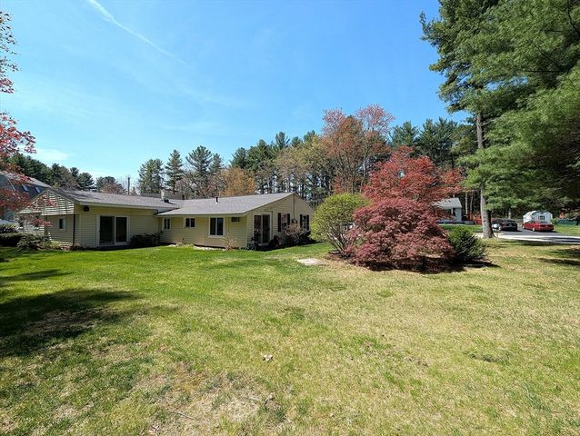 22 Newton Ave, Tewksbury, MA 01876
