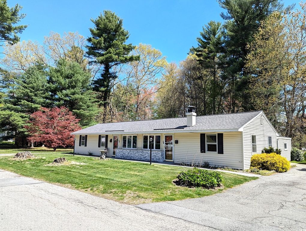 22 Newton Ave, Tewksbury, MA 01876