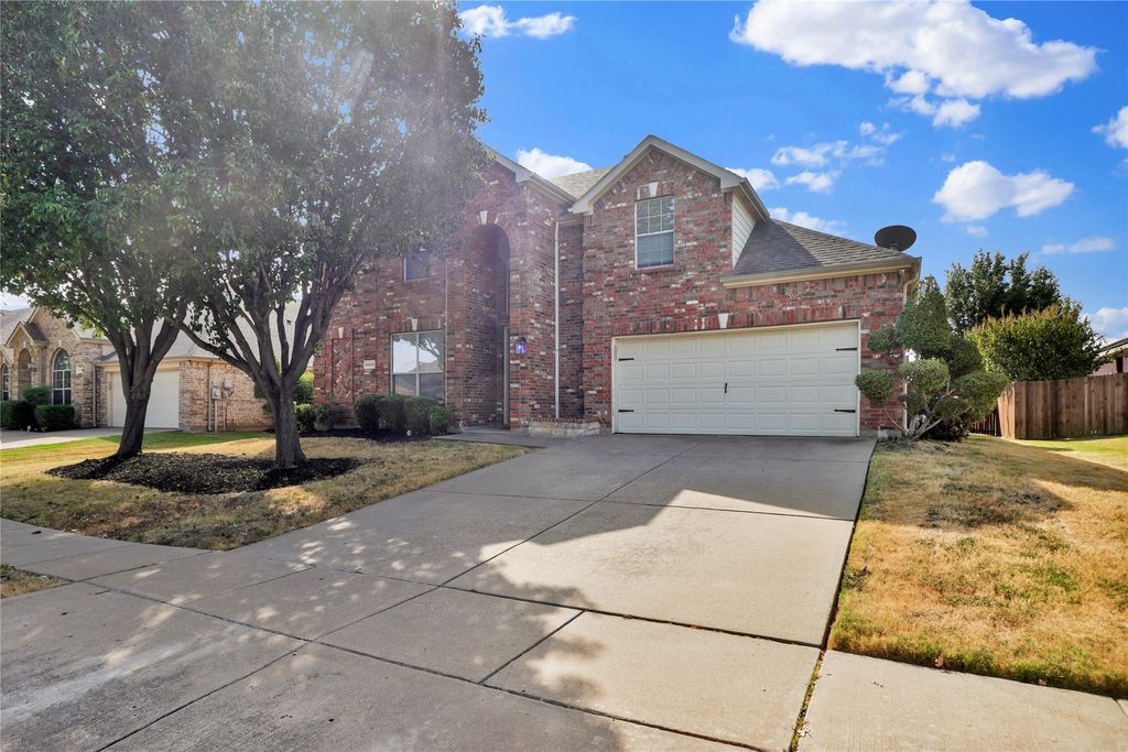 4404 Meadow Knoll Lane, Mansfield, TX 76063 — exterior