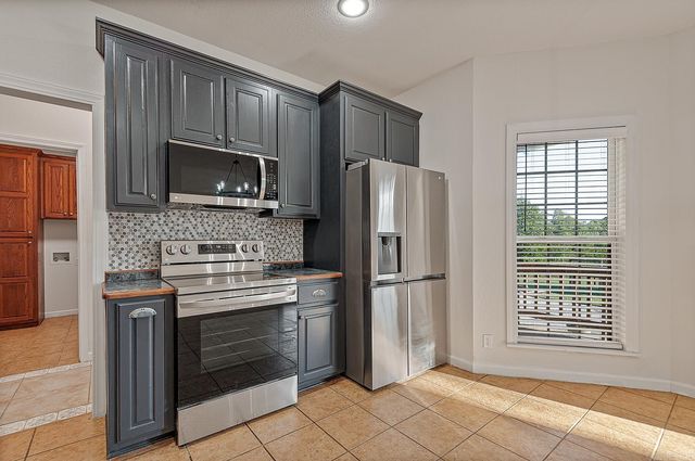 2135 Misenheimer Road, Mountain View, AR 72560