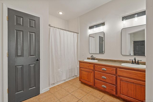 2135 Misenheimer Road, Mountain View, AR 72560