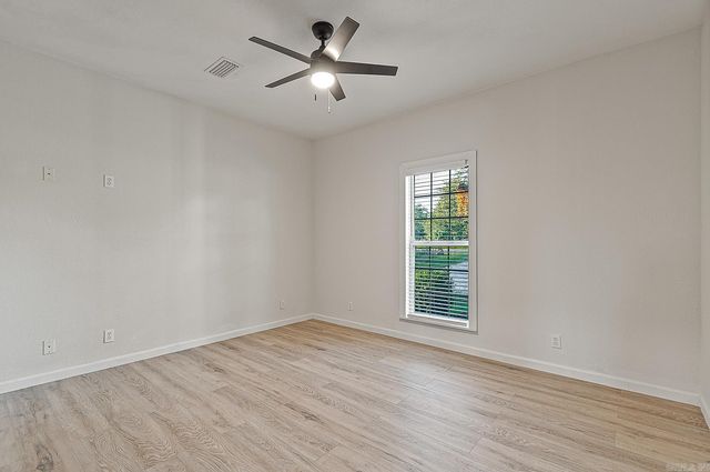 2135 Misenheimer Road, Mountain View, AR 72560