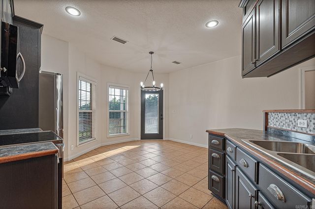 2135 Misenheimer Road, Mountain View, AR 72560