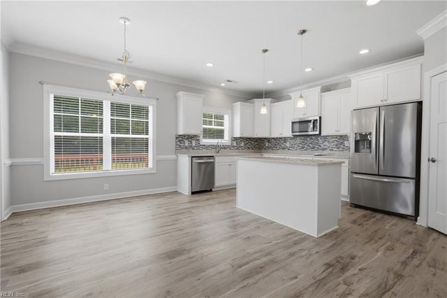6501 Leafwood RD, Suffolk, VA 23437