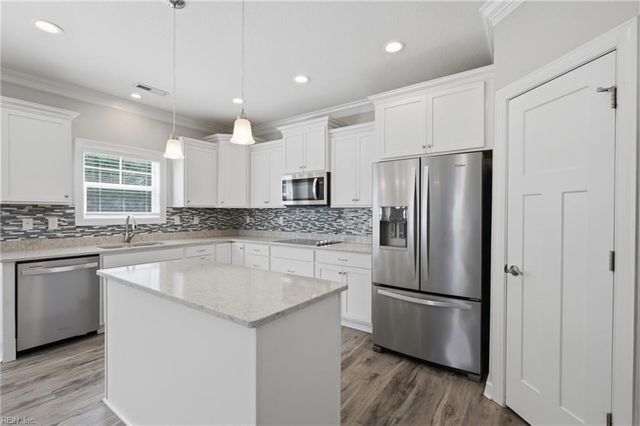 6501 Leafwood RD, Suffolk, VA 23437