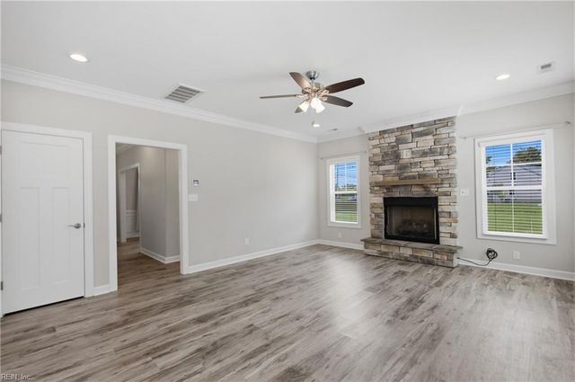 6501 Leafwood RD, Suffolk, VA 23437