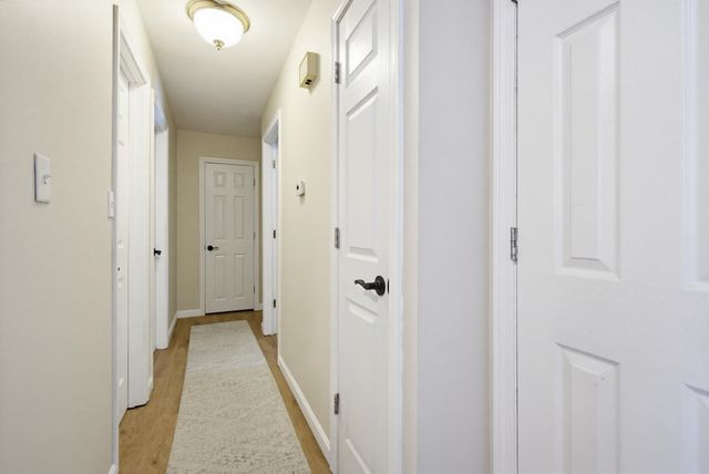 2 Doncaster Drive, Nashua, NH 03062