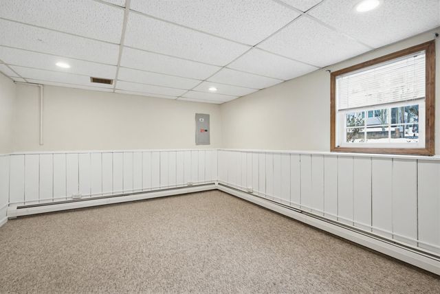 2 Doncaster Drive, Nashua, NH 03062