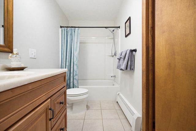 2 Doncaster Drive, Nashua, NH 03062