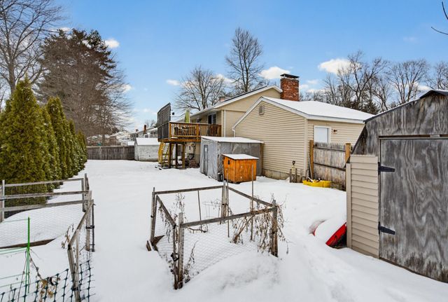 2 Doncaster Drive, Nashua, NH 03062